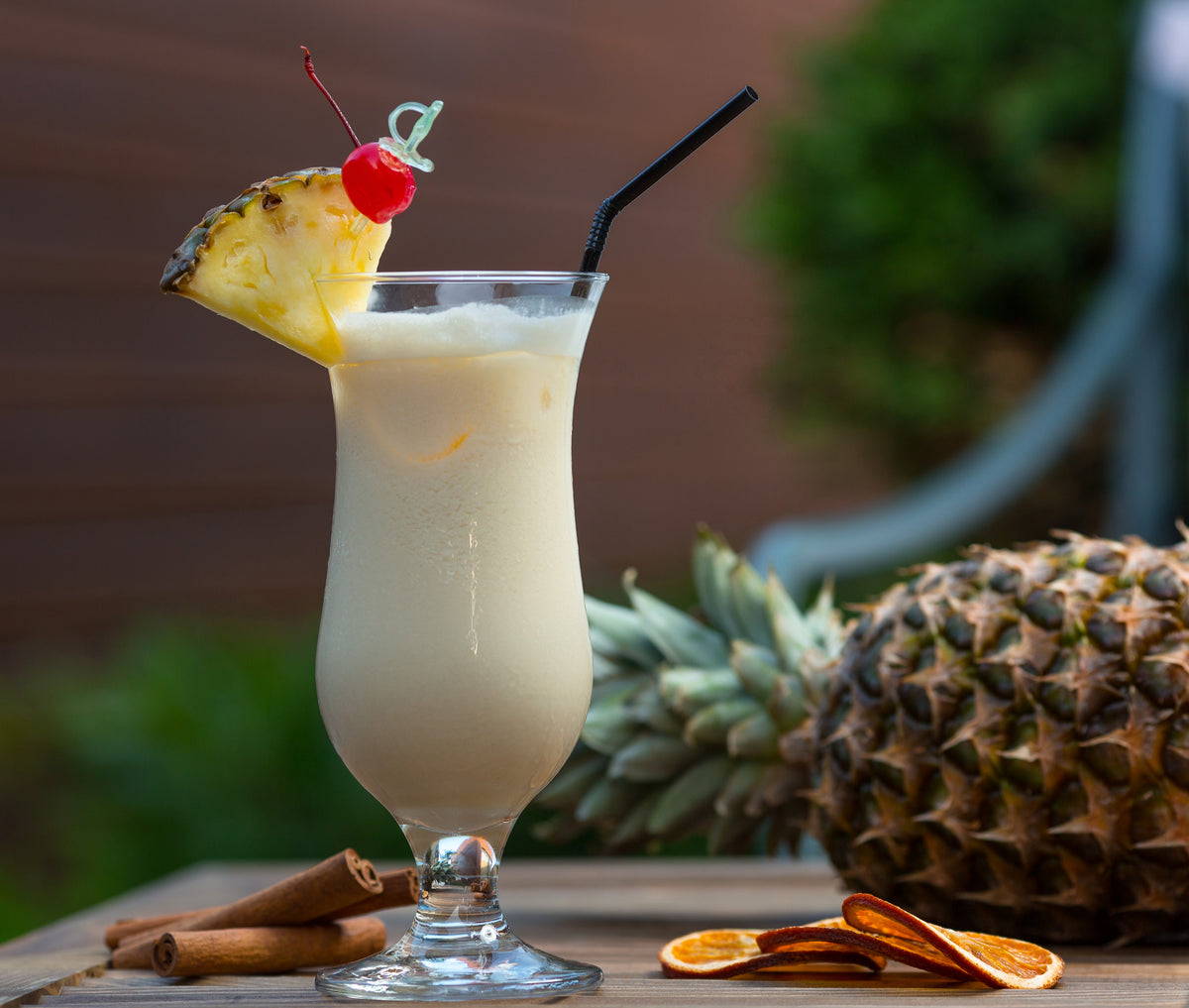 Pina Colada Cocktail Recipe: Holiday feeling at home — Wisefood