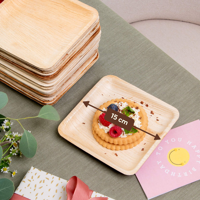 Assiette carrée feuille de palmier 15 x 15 cm